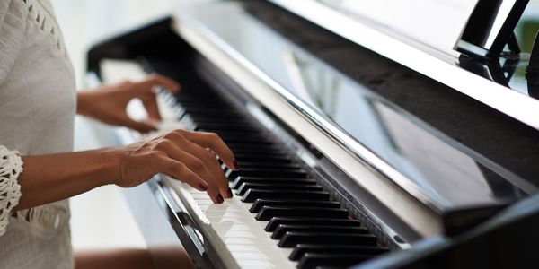 Learn Piano in 21 Days